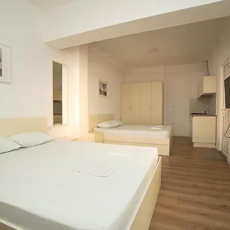 Lumi Apartments Gevgelija Exterior photo